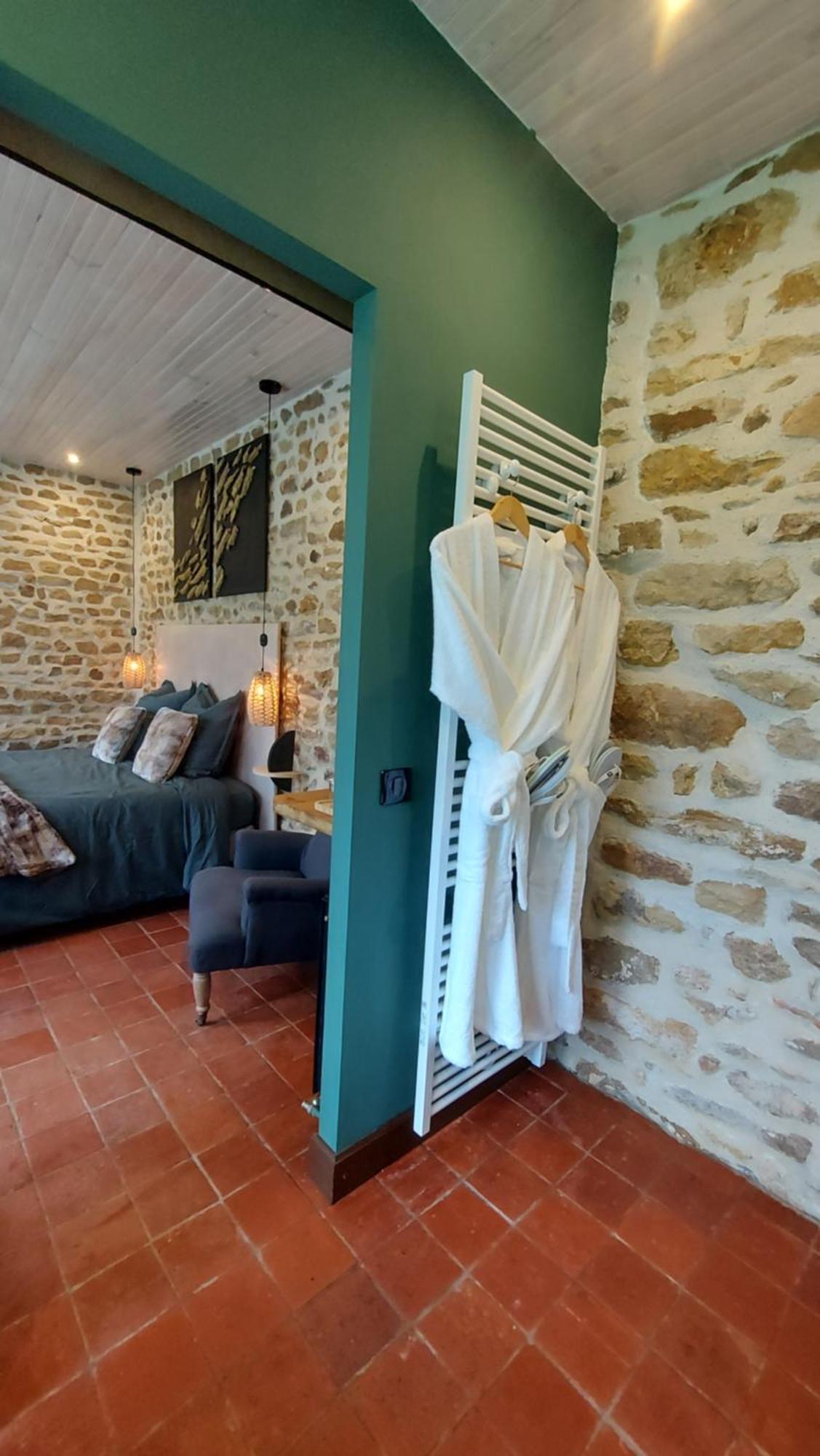 Bed and Breakfast Les 3 Roses Anjouin Zimmer foto